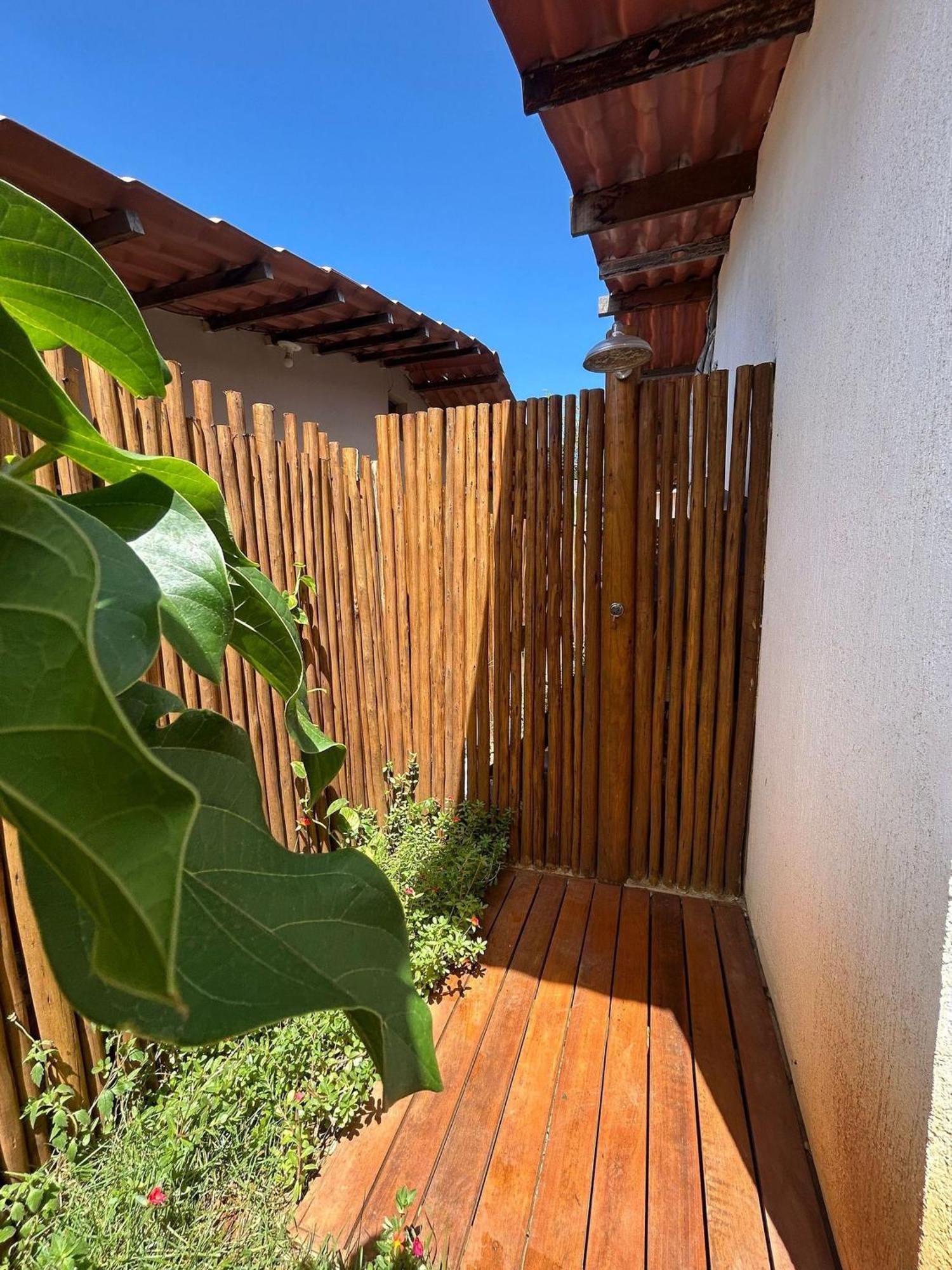 Aparthotel Casa Noronheiro Fernando de Noronha Exterior foto